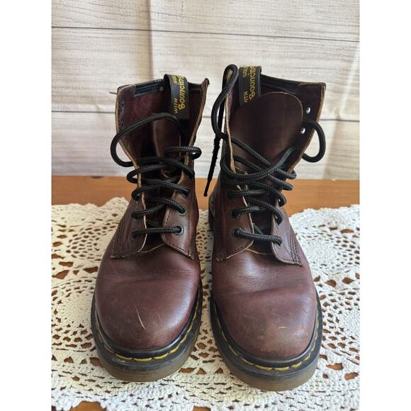 Doc Dr Martens Cherry Red Leather Boots Made In England 5 Mens/6 Wmns?‎ 8-Eye - Picture 8 of 10